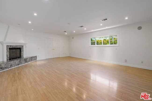 8760 White Oak Ave, House other with 4 bedrooms, 4 bathrooms and 2 parking in Sherwood Forest CA | Image 41