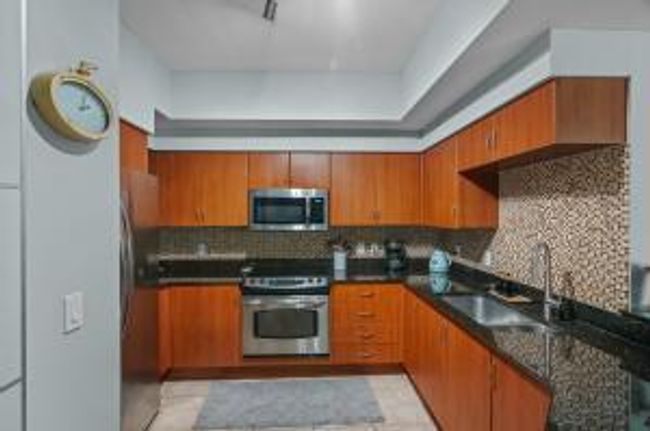 APT-406 - 804 E Windward Way, Condo with 2 bedrooms, 2 bathrooms and null parking in Lantana FL | Image 17