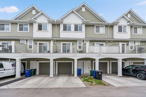 324 Copperstone Manor Se, Calgary, AB, T2Z5G2 | Card Image