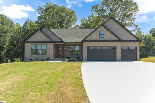 11555 New Cut Rd, Campobello, SC, 29322-8161 | Card Image
