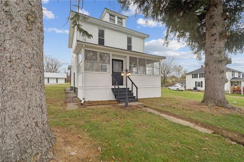 602 Dexter Rd, Scottdale, PA, 15683-3801 | Card Image