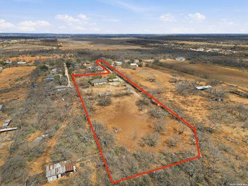 13040 Tomlynn, Atascosa, TX, 78002-3627 | Card Image