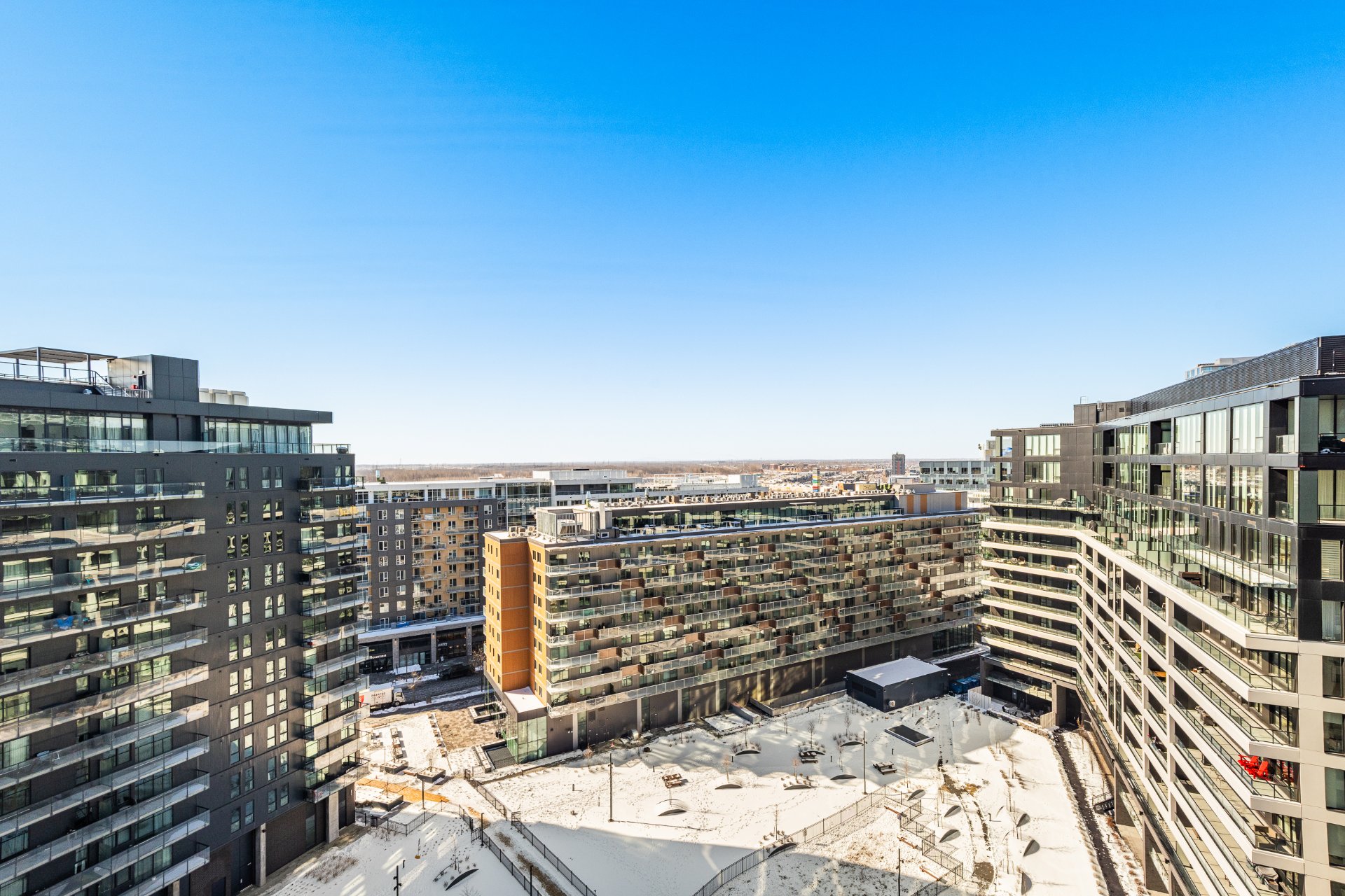 Residential in Brossard 2