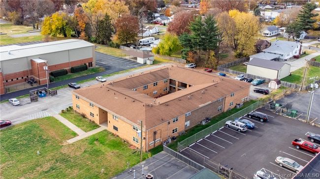 APT-37 - 225 Ettels Ln, Home with 1 bedrooms, 1 bathrooms and null parking in Clarksville IN | Image 16