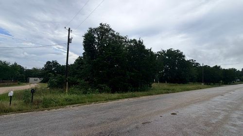 000 Cool Water Dr, Bastrop, TX, 78602 | Card Image