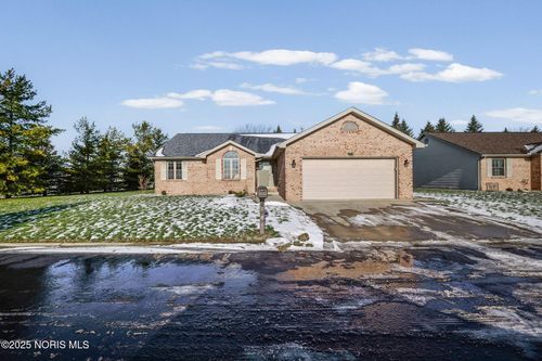 2149 Greystone Ct, Findlay, OH, 45840-7736 | Card Image