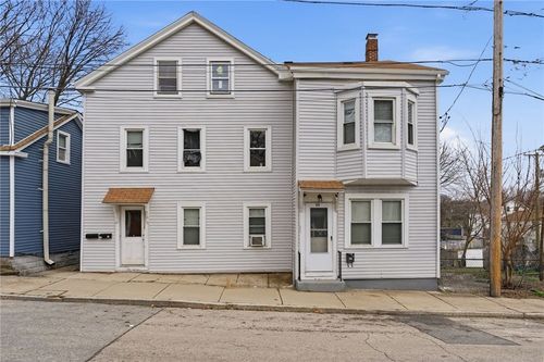 32 Judith St, Providence, RI, 02909-2934 | Card Image