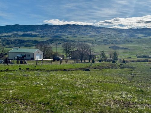 22855 Sweet Ola Hwy, Ola, ID, 83657-5020 | Card Image
