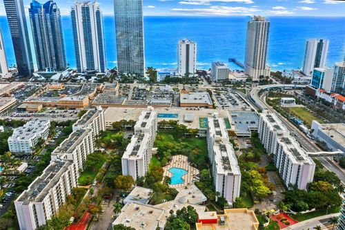 apt-115-16919 N Bay Rd, Sunny Isles Beach, FL, 33160-4213 | Card Image