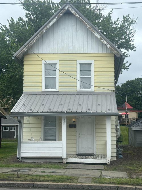 1238 Vine Ave, Williamsport, PA, 17701-5731 | Card Image