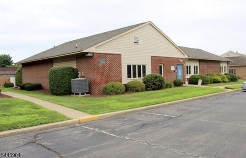 700 Coventry Dr, Phillipsburg, NJ, 08865-1972 | Card Image