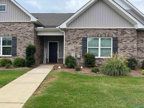 3221 Mcclellan Way Se, Decatur, AL, 35603 | Card Image