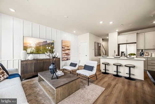 111 Abramo Victor Dr, DOWNINGTOWN, PA, 19335-2887 | Card Image