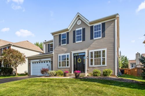 2589 Savanna Dr, Wauconda, IL, 60084-5009 | Card Image