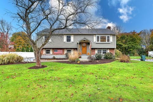 405 Sharon Dr, Cheshire, CT, 06410-4241 | Card Image