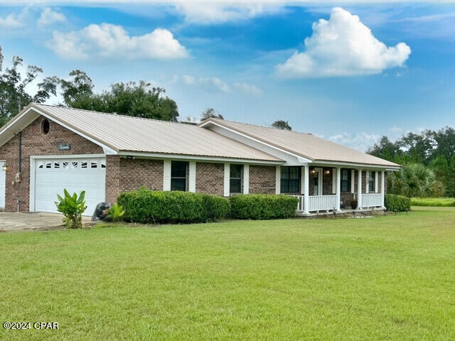 Hughes Rd, Chipley, FL 32428