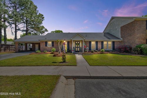 847 Westminster Ln, Kinston, NC, 28501-2769 | Card Image