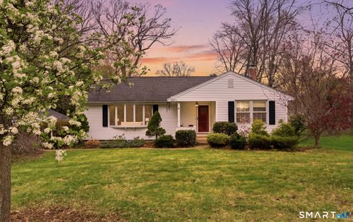 195 Farmstead Ln, Glastonbury, CT, 06033-3243 | Card Image