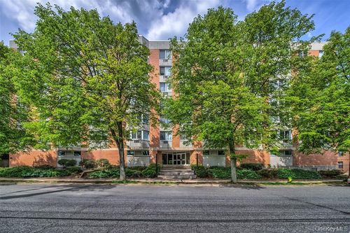 2h-14 Nosband Ave, White Plains, NY, 10605-2075 | Card Image