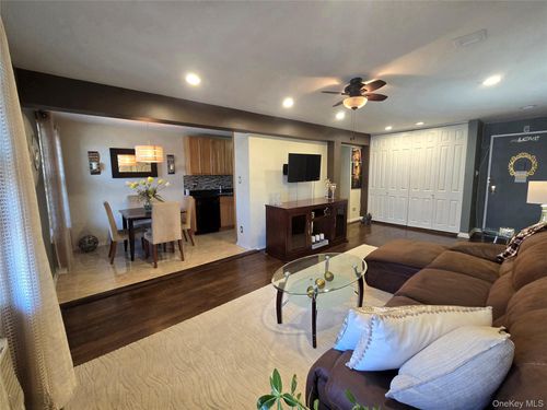 apt-4m-151-35 84th St, Howard Beach, NY, 11414-1832 | Card Image