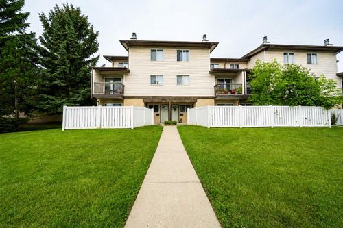 40-3745 Fonda Way Se, Calgary, AB, T2A5W7 | Card Image