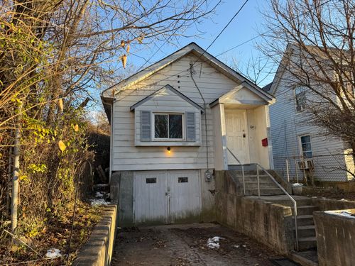 613 Willow St, Elsmere, KY, 41018-2040 | Card Image