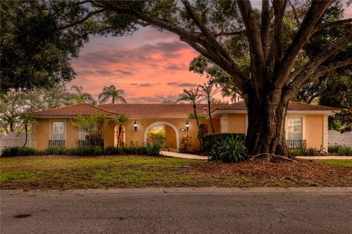 2370 Weymouth Dr, CLEARWATER, FL, 33764-6553 | Card Image