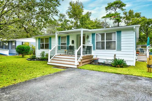 732 Raleigh Trl, Murrells Inlet, SC, 29576-8218 | Card Image