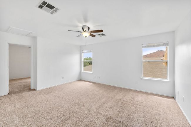 18109 Canopy Ln, House other with 4 bedrooms, 3 bathrooms and 4 parking in Manor TX | Image 23