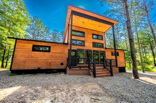 546 Conifer Crossing Trl, Broken Bow, OK, 74728-7429 | Card Image