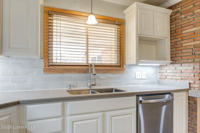 1308 E Buckley St, House other with 4 bedrooms, 3 bathrooms and null parking in Brownfield TX | Image 30
