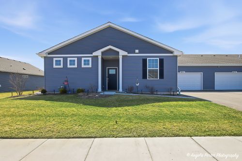 6311 Maple Glen Dr, Wonder Lake, IL, 60097-9612 | Card Image