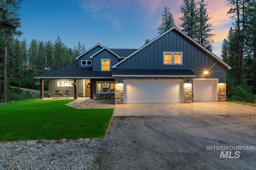 11 Crescent Cir, Idaho City, ID, 83631 | Card Image