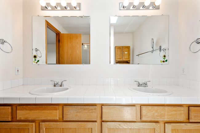 4240 SW Ben Hogan Drive | Image 18
