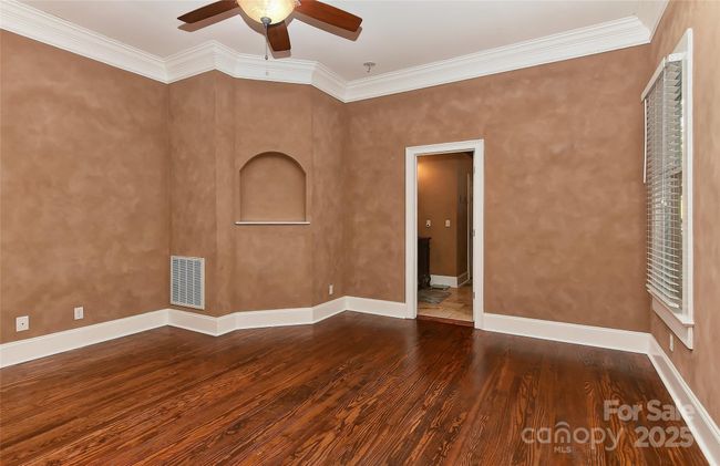 Primary Bedroom | Image 29