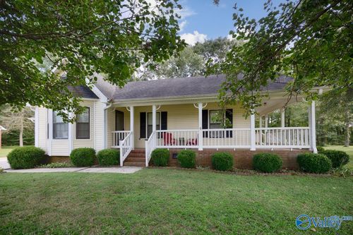 133 Andys Dr, Hazel Green, AL, 35750-9091 | Card Image