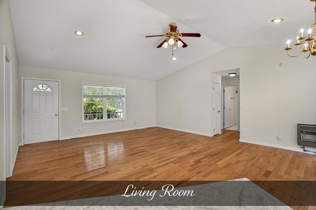 1357 Franklin Loop, House other with 3 bedrooms, 2 bathrooms and 2 parking in Clarkrange TN | Image 5