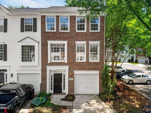 5500 Vista View Ct, Raleigh, NC, 27612-8700 | Card Image
