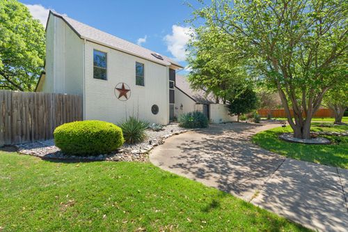 5107 Racquet Club Dr, Arlington, TX, 76017-3718 | Card Image