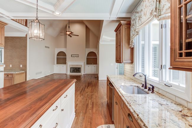 915 Circassian Ct, House other with 5 bedrooms, 5 bathrooms and 2 parking in Johns Creek GA | Image 18