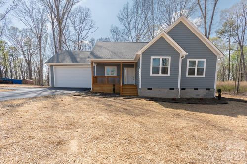90-10303 Sycamore Rd, Norwood, NC, 28128-9424 | Card Image