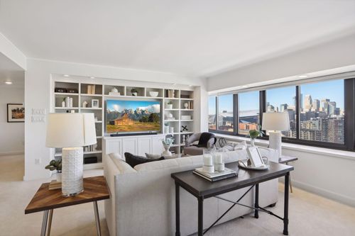 2001-1920 S 1st St, Minneapolis, MN, 55454-1263 | Card Image