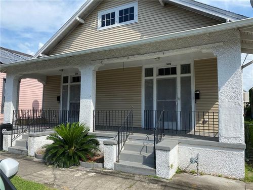 1424 N Johnson St, New Orleans, LA, 70116-1719 | Card Image