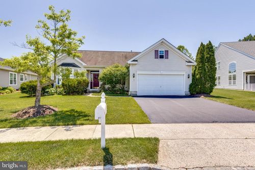 14 Fitzgerald Ln, Columbus, NJ, 08022-2383 | Card Image