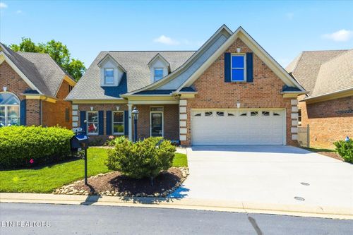 1107 Highgrove Garden Way, Knoxville, TN, 37922-1467 | Card Image