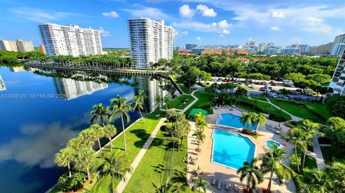 908-18151 Ne 31st Ct, Aventura, FL, 33160-2660 | Card Image