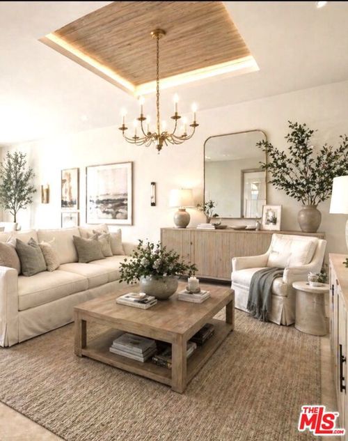 ph10-171 N Church Ln, Los Angeles, CA, 90049-2000 | Card Image