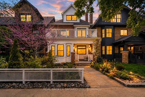 20 Brookmount Rd, Toronto, ON, M4L3N1 | Card Image