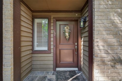 13-11711 Memorial Dr, Houston, TX, 77024-7223 | Card Image