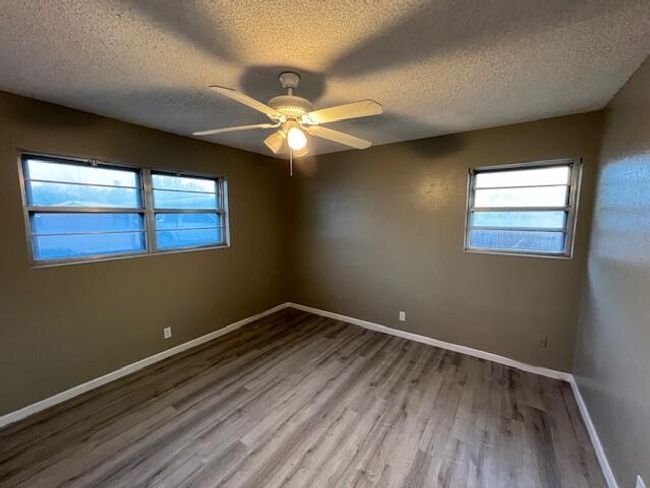 1615 Avenue F, House other with 3 bedrooms, 3 bathrooms and null parking in Abernathy TX | Image 20